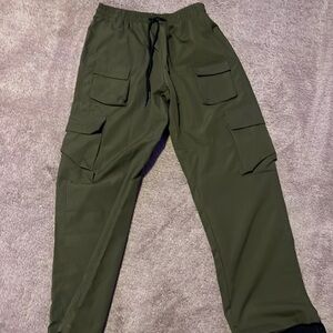Green cargo joggers